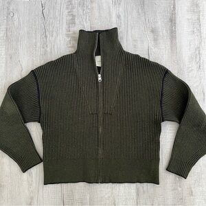 Varley green ribbed full zipper sweater small excellent condition